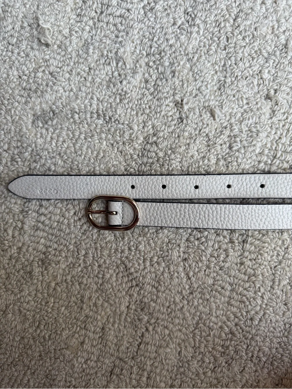 Women's Ecco White Pebbled Leather Belt with Gold Buckle
